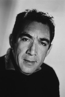 anthonyquinn.jpg