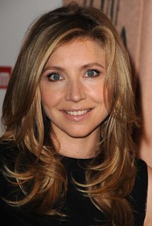 sarahchalke.jpg