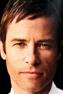 guypearce.jpg
